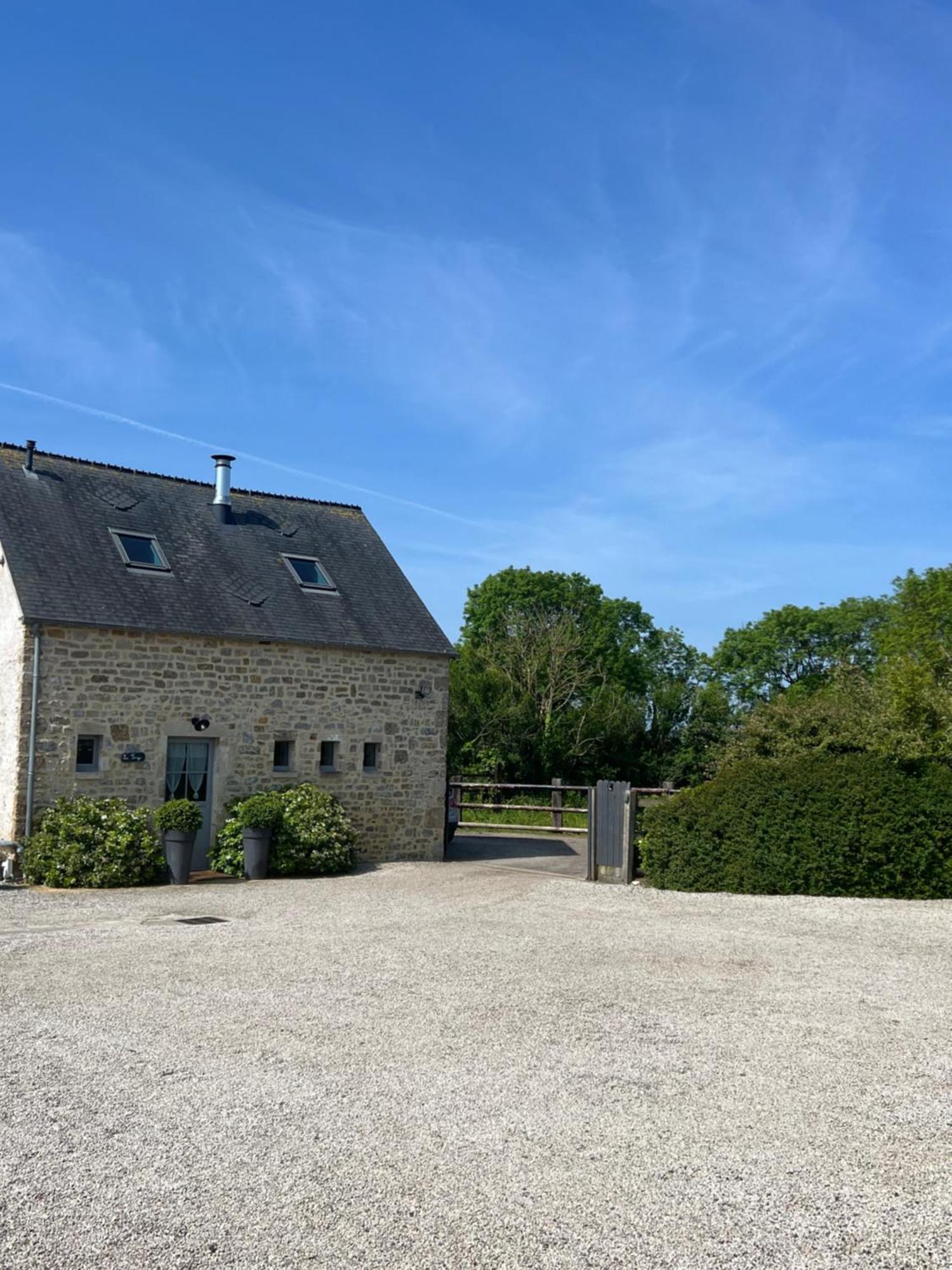 La Forge, Gite Familial,A Sainte Mere Eglise Villa Exterior photo